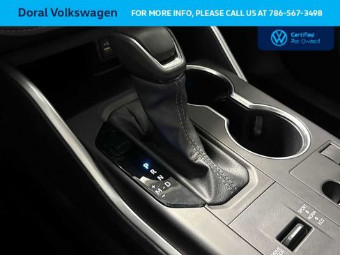 Used 2023 Toyota Highlander XLE FWD image 21