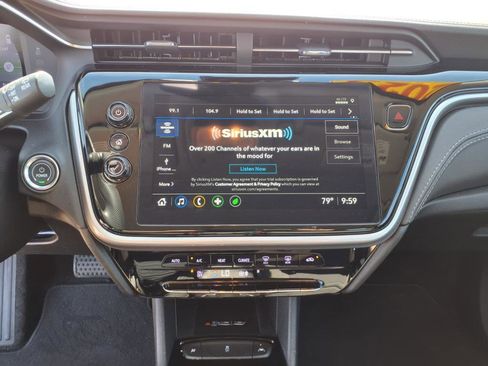 Used 2023 Chevrolet Bolt EUV LT image 20