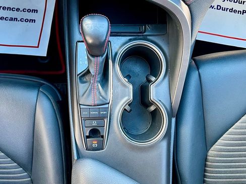 Used 2022 Toyota Camry XSE image 31