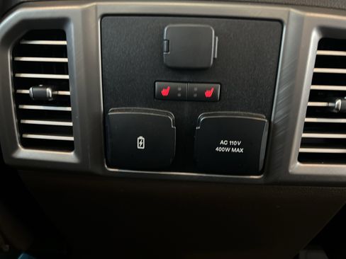 Used 2019 Ford F150 Limited w/ Trailer Tow Package image 15