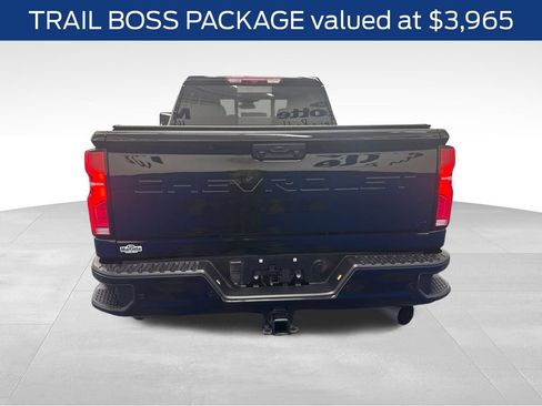 Used 2025 Chevrolet Silverado 2500 LT w/ Trail Boss Package AWD/4WD image 7