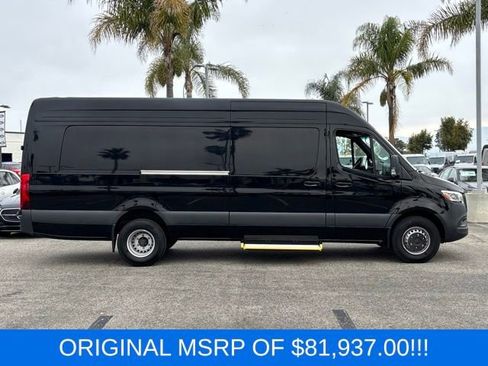 Used 2024 Mercedes-Benz Sprinter 3500 image 2