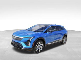 New 2026 Cadillac Optiq Luxury 1 video 2