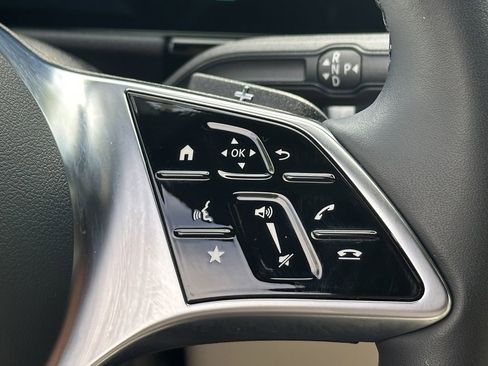 Certified 2025 Mercedes-Benz GLA 250 4MATIC image 29