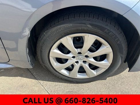 Used 2024 Toyota Corolla LE FWD image 5