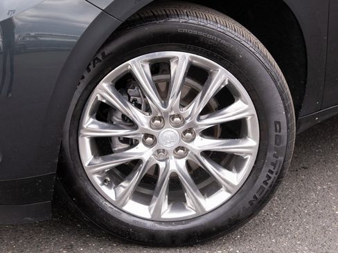 Used 2021 Buick Enclave Essence image 24