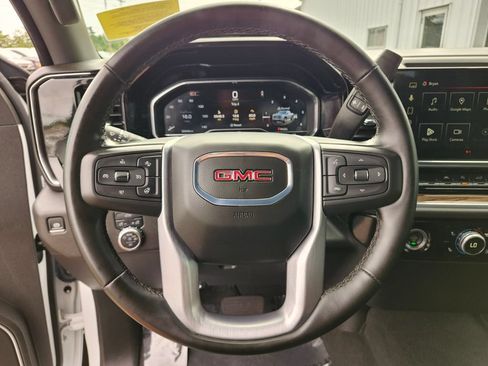 Used 2024 GMC Sierra 1500 Elevation AWD/4WD image 25