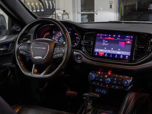 Used 2023 Dodge Durango GT image 11