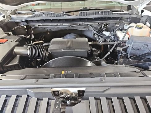 Used 2020 Chevrolet Silverado 2500 High Country w/ Z71 Off-Road Package AWD/4WD image 35