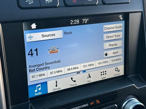 Used 2019 Ford F150 Platinum w/ Equipment Group 701A Luxury image 21