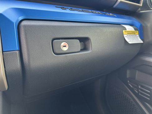 Used 2025 Toyota Tacoma TRD Off-Road w/ TRD Off Road Upgrade Package image 23