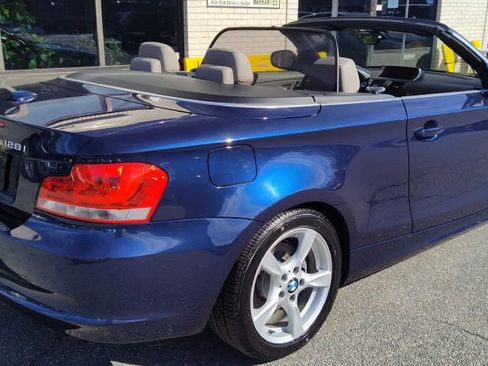 Used 2013 BMW 128i Convertible image 8