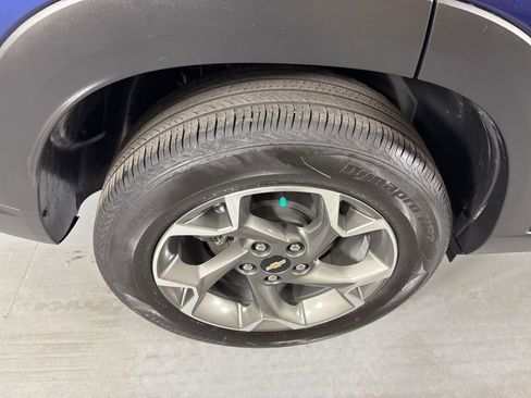 Used 2024 Chevrolet Trax LT image 10