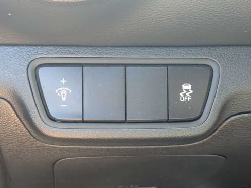 Used 2024 Kia Forte LXS FWD image 21
