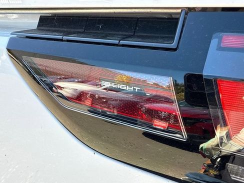 New 2025 Volkswagen ID. Buzz Pro S image 13