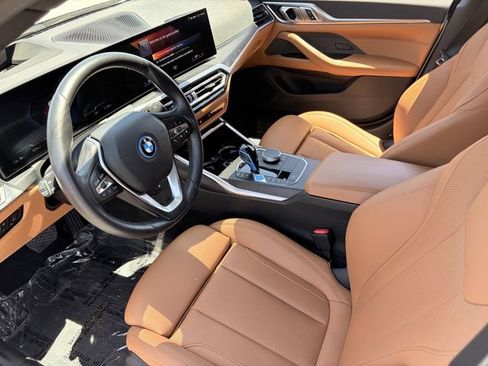 Used 2023 BMW i4 eDrive35 w/ Premium Package RWD image 19