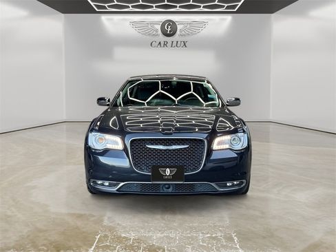 Used 2016 Chrysler 300 C w/ Safetytec Plus Group image 7