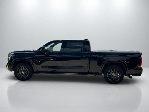 Used 2022 Toyota Tundra Platinum w/ Advanced Package AWD/4WD image 8