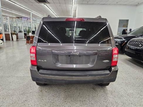 Used 2015 Jeep Patriot High Altitude AWD/4WD image 6
