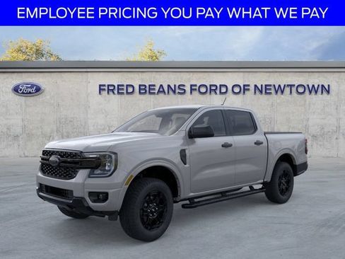 New 2026 Ford Ranger XLT w/ Equipment Group 301A High AWD/4WD image 2