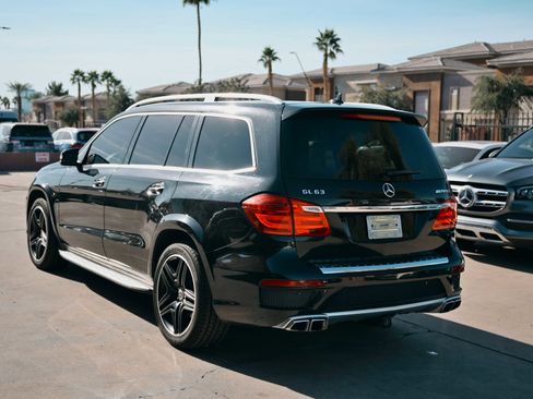 Used 2015 Mercedes-Benz GL 63 AMG 4MATIC w/ Accessory Chrome Package image 6