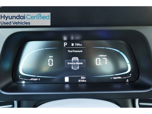 Certified 2025 Hyundai Elantra Sport image 17