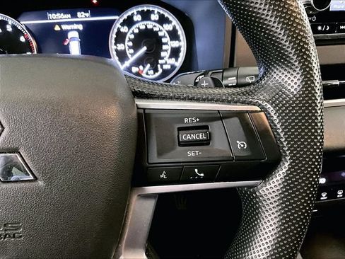 Used 2022 Mitsubishi Outlander ES AWD/4WD image 19