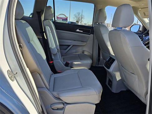 Used 2019 Volkswagen Atlas SEL image 16