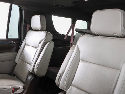 Used 2021 GMC Yukon XL SLT w/ SLT Luxury Plus Package image 29