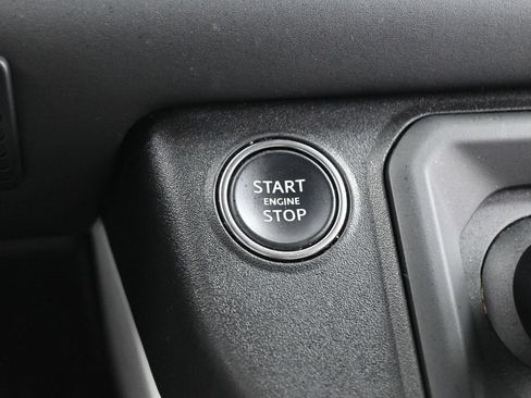 Used 2025 Land Rover Defender 110 S AWD/4WD image 31