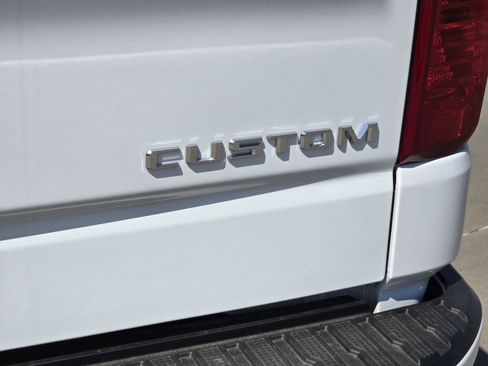 New 2026 Chevrolet Silverado 1500 Custom RWD image 5