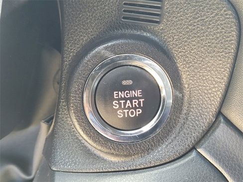 Used 2023 Subaru Outback Limited XT image 20