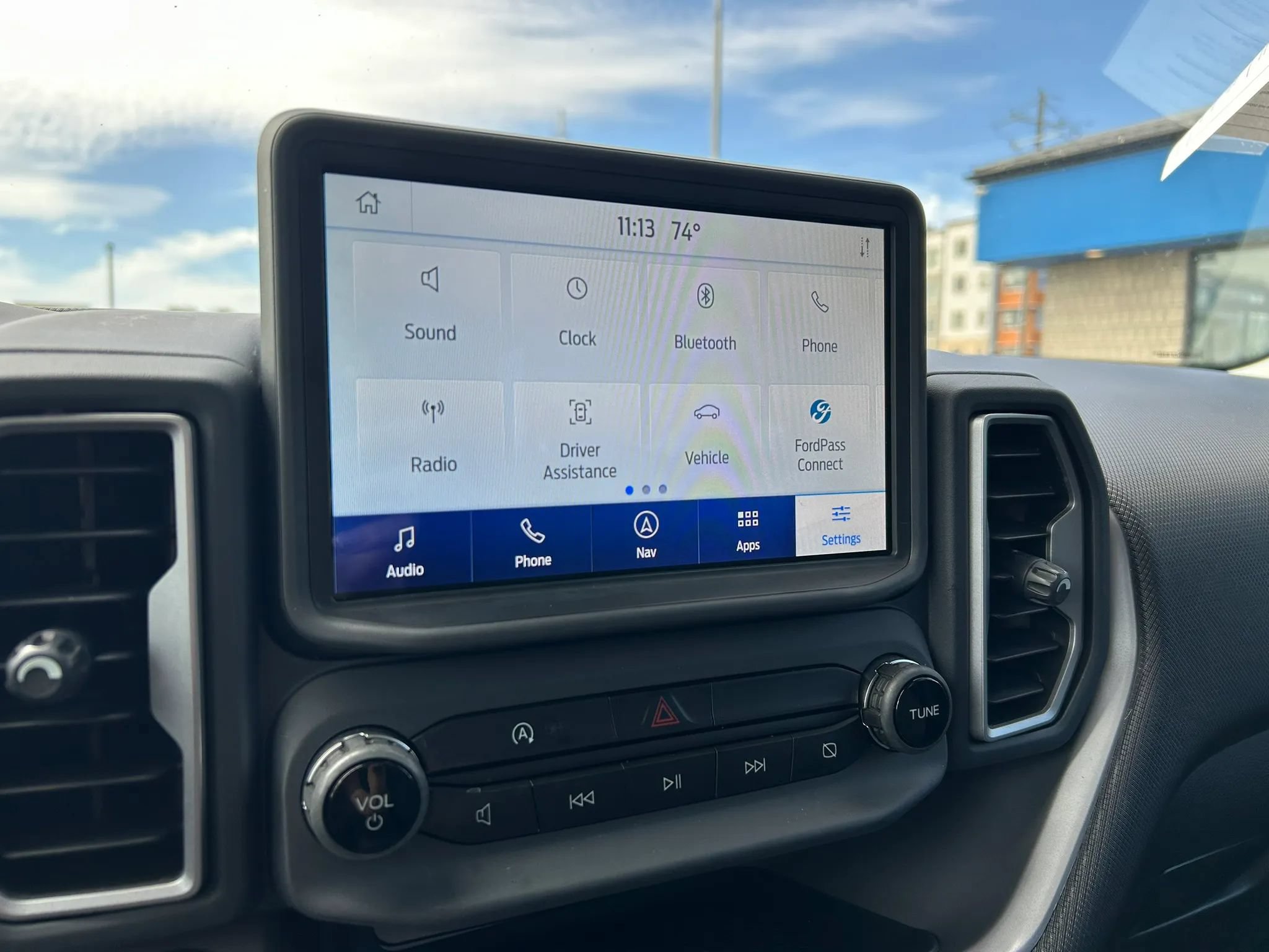Used 2023 Ford Bronco Sport Outer Banks w/ Tech Package AWD/4WD image 19