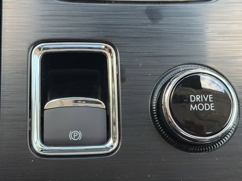 New 2026 Lincoln Aviator 2WD w/ Jet Appearance Package image 30
