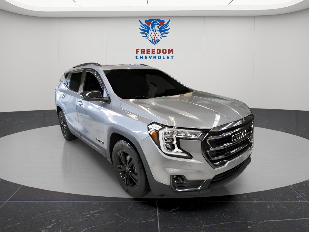 Used 2024 GMC Terrain AT4 w/ Tech Package AWD/4WD image 1