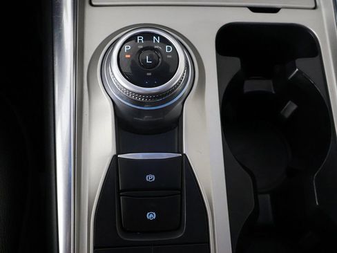 Used 2023 Ford Explorer Limited AWD/4WD image 56