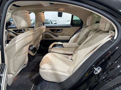 Used 2024 Mercedes-Benz S 580 4MATIC Sedan image 29