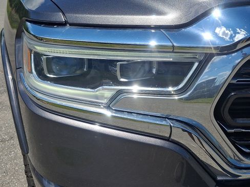 Used 2022 RAM 1500 Limited w/ Body Color Bumper Group AWD/4WD image 9