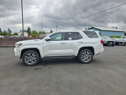 New 2026 Toyota 4Runner Limited AWD/4WD image 6