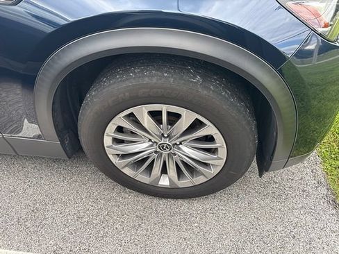 Certified 2024 MAZDA CX-90 Plug-In Hybrid w/ Preferred AWD/4WD image 15