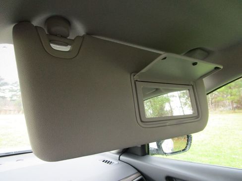 Used 2025 Nissan Altima 2.5 SV w/ SV Special Edition Package image 40