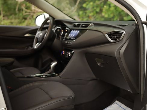 Used 2023 Buick Encore GX Preferred w/ Cold Weather Comfort Package AWD/4WD image 28