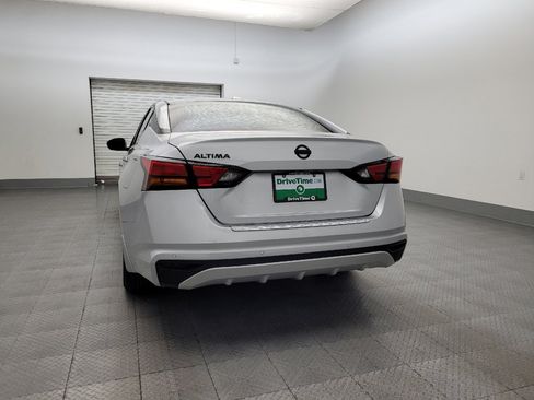 Used 2022 Nissan Altima 2.5 SV image 6