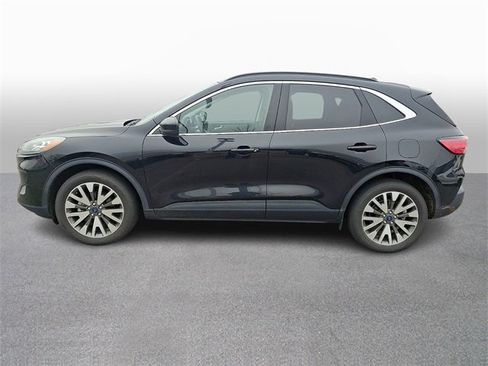 Used 2022 Ford Escape Titanium image 7