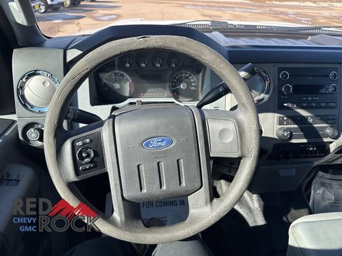Used 2012 Ford F250 XLT w/ Camper Pkg image 20