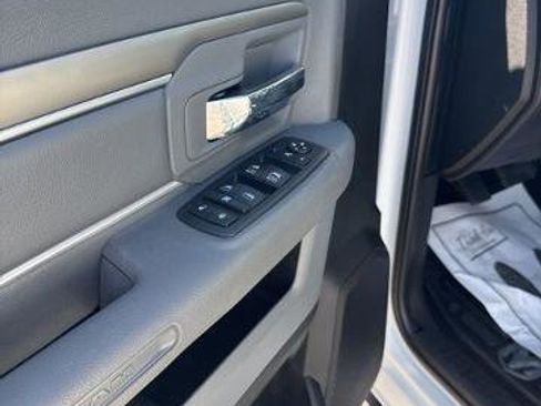 Used 2018 RAM 2500 Big Horn image 15