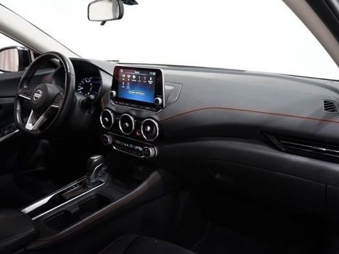 Used 2022 Nissan Sentra SR image 17