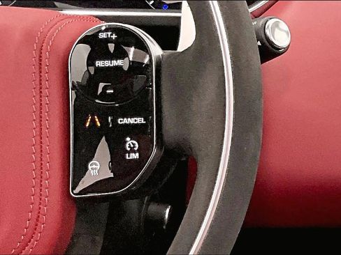 Used 2020 Land Rover Range Rover Sport HST image 23