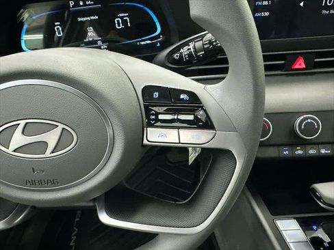 New 2026 Hyundai Elantra SE image 24