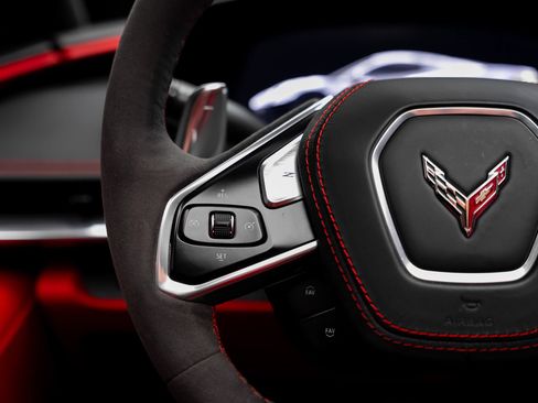 Used 2020 Chevrolet Corvette Stingray Premium Cpe w/ 3LT Preferred Equipment Group RWD image 47